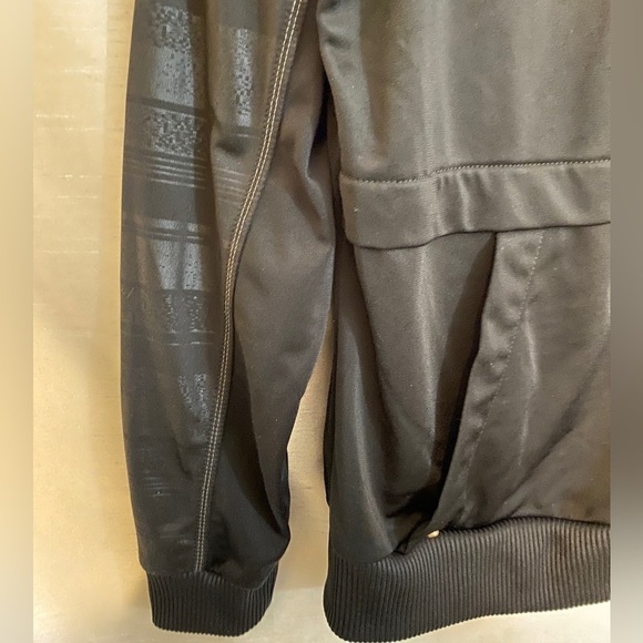 NWOT  Reebok Black Full Zip Jacket Shiny Woven Ladies Lg - Picture 7 of 13